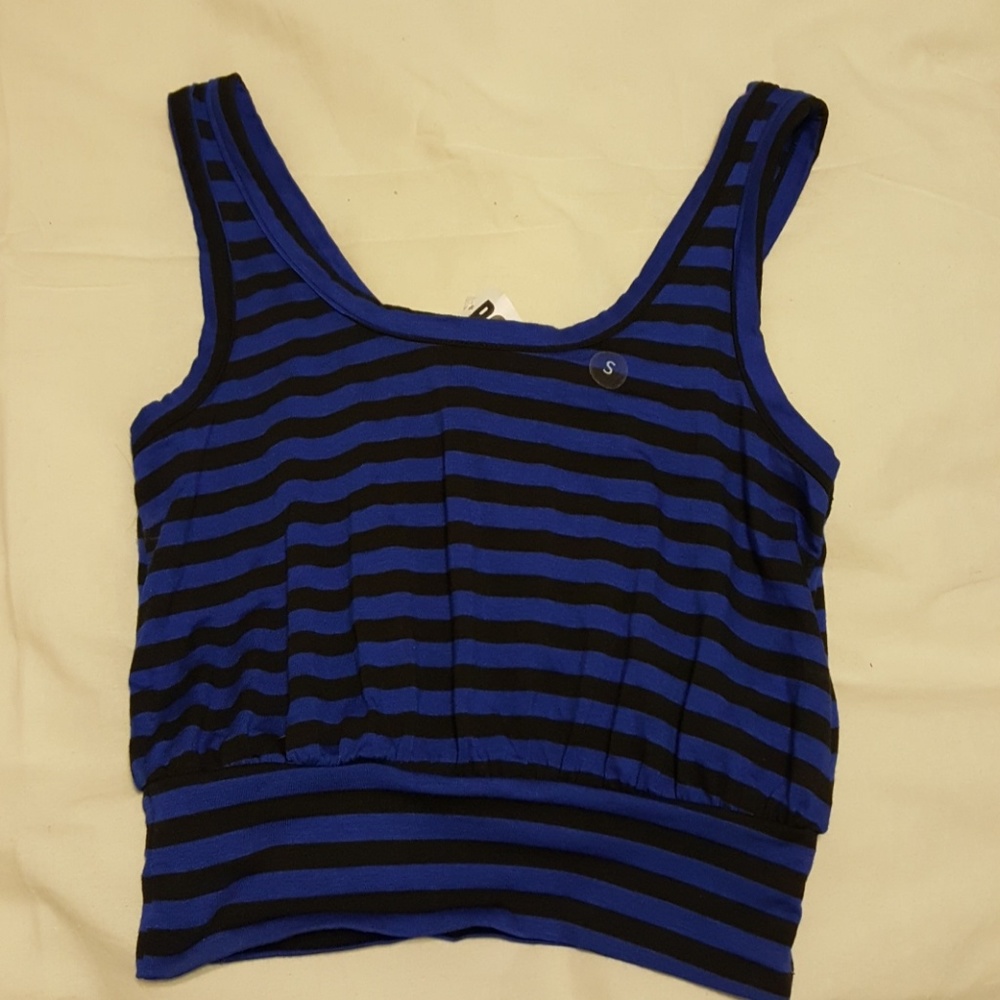 PACSUN Kirra crop top size small